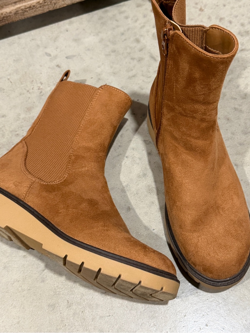 art class Tan Suede Chelsea Ankle Booties